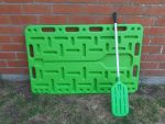 Drijfplank groot groen 120 x 76 x 3 cm inclusief drijfpeddel